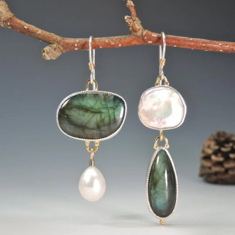 Retro Stone Earrings