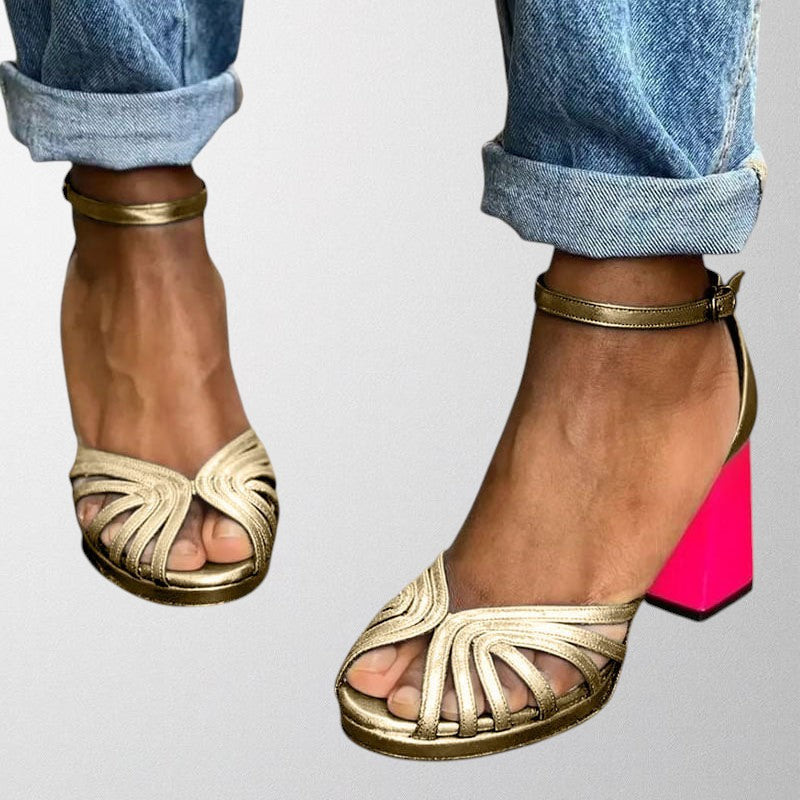 Olivia - Classic sandals with ankle straps and open toes