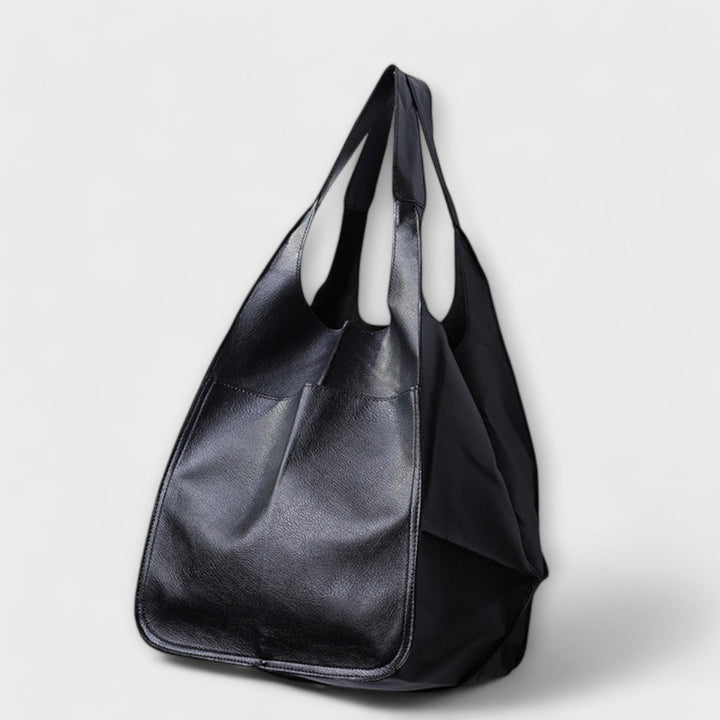 Olívia – Oversized Weekender Bag