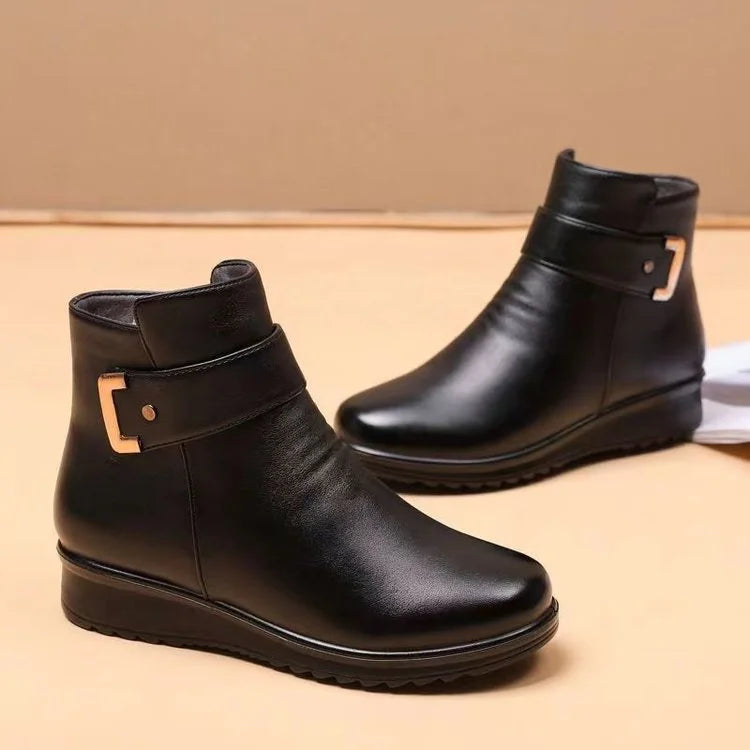 Zoéline – Comfortable and Versatile Boots