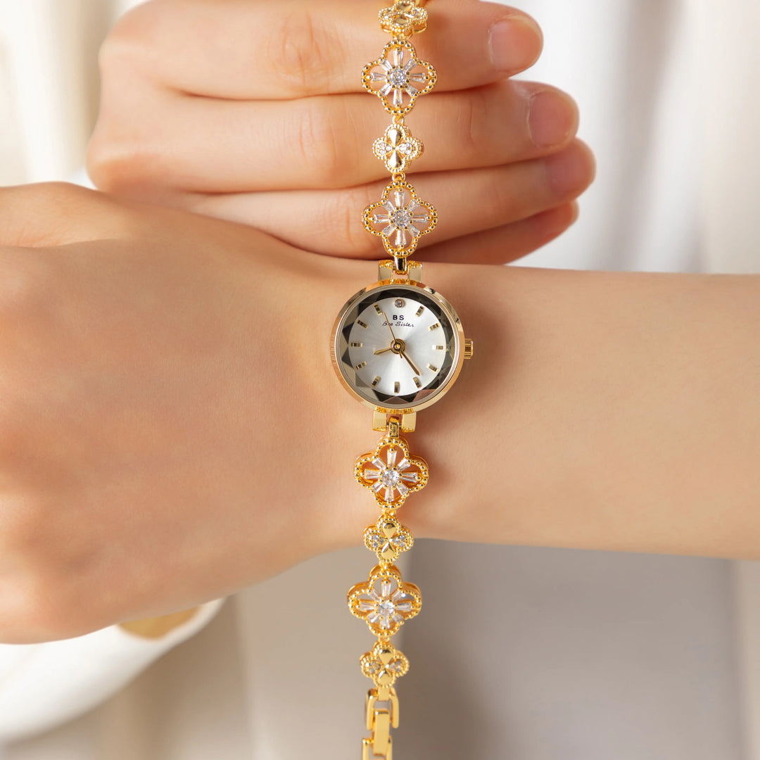 Olívia® Watch