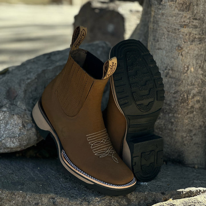 Apolline – Timeless and Elegant Cowboy Boots
