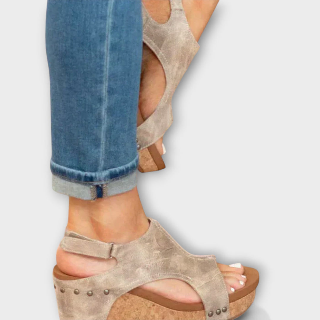 Lina – Orthopedic Wedge Shoes