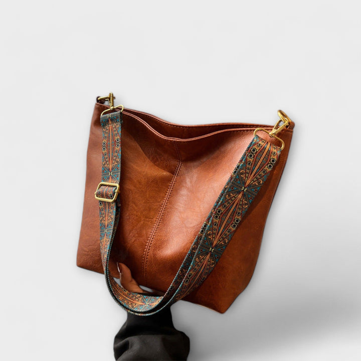 Olívia - Elegant Vintage Handbag