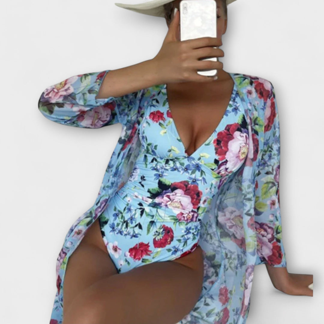 Linnea – Stylish Summer Swimsuit Set