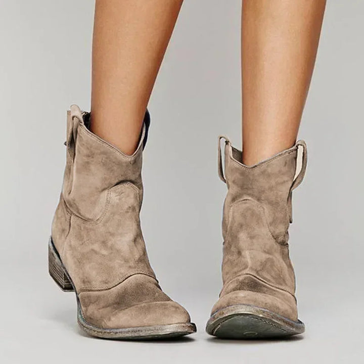 Olympe – Elegant Vintage Boots