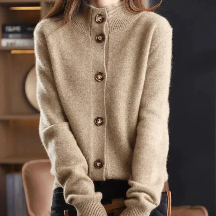 Aria | Comfortable Cardigan with Buttons