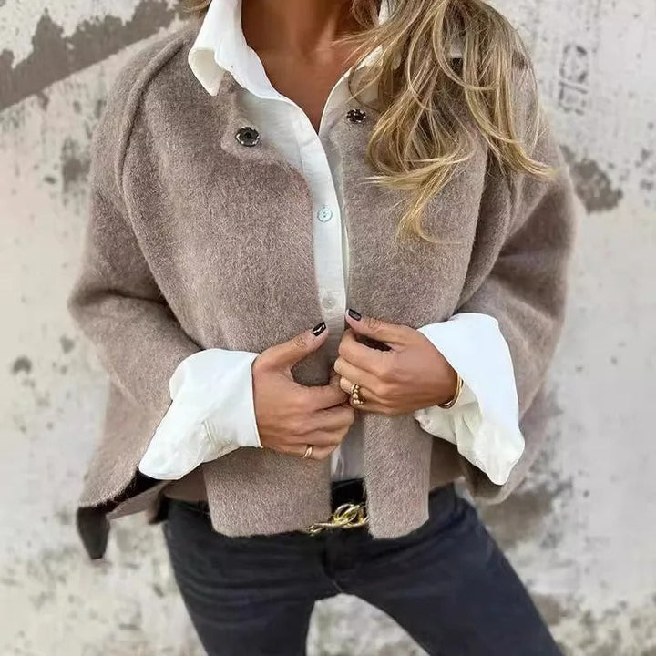 Lilla | Fashionable Cardigan